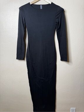 Tresser Dress Women's Medium Black Bodycon Maxi Side Slit Minimalist